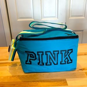 Pink lunchbox w/ dog. NWT blue/black